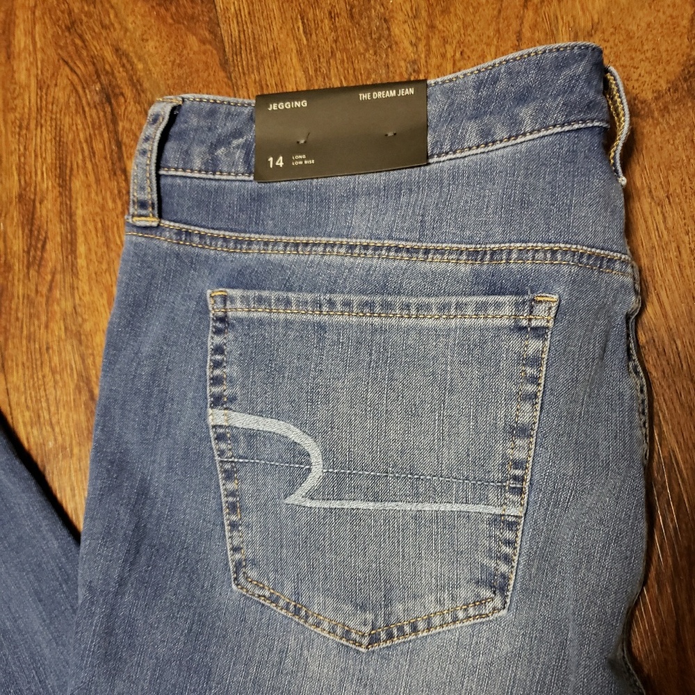 American Eagle The Dream Jean 14L